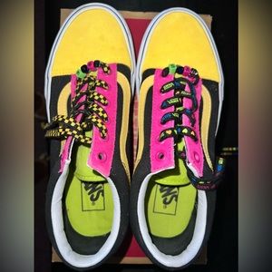 Vans Old Skool Platform Sneakers - Multi-Colored - Colorful Beaded/Colorful Lace